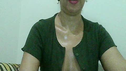 Snapshot of babe4u1234 chatting on 2, 1, 2025 babe4u1234 online show from 2, 1, 2025