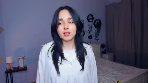 Snapshot of babe_on_fire chatting on 5, 10, 2025 Alice online show from 5, 10, 2025