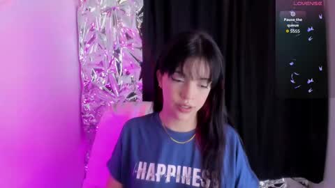 Snapshot of babeblair chatting on 25, 9, 2025 Queen B online show from 25, 9, 2025