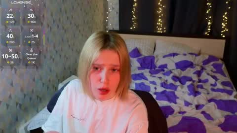 Sweety Eva online show from 18, 4, 2026