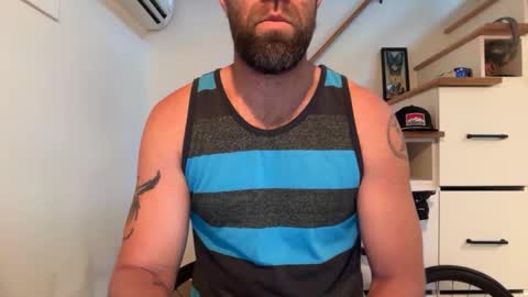 Snapshot of babeheater chatting on 13, 11, 2025 babeheater online show from 13, 11, 2025