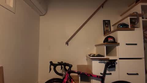 Snapshot of babeheater chatting on 24, 11, 2025 babeheater online show from 24, 11, 2025