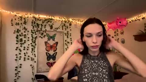 Fern Browning online show from 11, 1, 2025