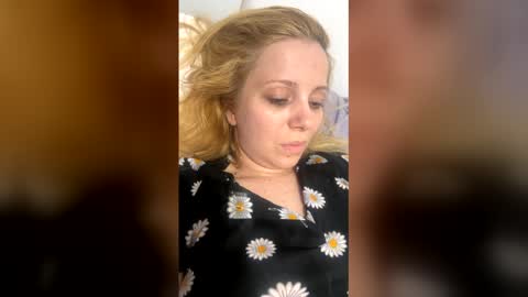 Snapshot of baby_blondee chatting on 2, 6, 2026 Baby Blonde online show from 2, 6, 2026