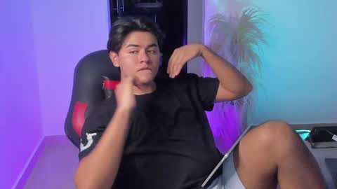 Snapshot of baby_cortesxxx chatting on 15, 6, 2026 David Cortes online show from 15, 6, 2026