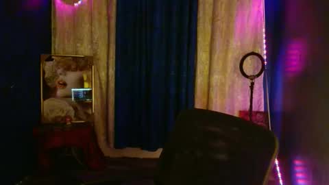 Snapshot of baby_love143 chatting on 5, 11, 2025 sky online show from 5, 11, 2025