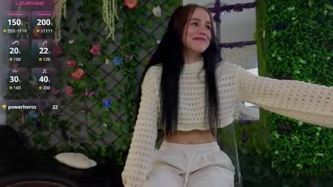 Snapshot of baby_nyco chatting on 23, 10, 2025 Baby Nico online show from 23, 10, 2025