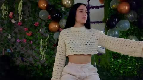 Snapshot of baby_nyco chatting on 2, 11, 2025 Baby Nico online show from 2, 11, 2025