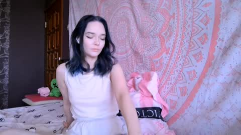Alice online show from 11, 4, 2026