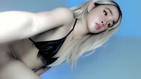 Snapshot of baby_sabrina19 chatting on 9, 1, 2025 baby_sabrina19 online show from 9, 1, 2025