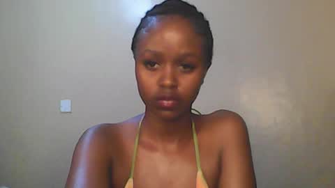 Snapshot of babybrown20 chatting on 29, 6, 2026 babybrown online show from 29, 6, 2026