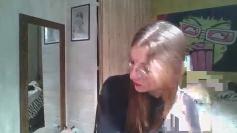 Snapshot of babydemon6 chatting on 25, 5, 2026 babydemon6 online show from 25, 5, 2026