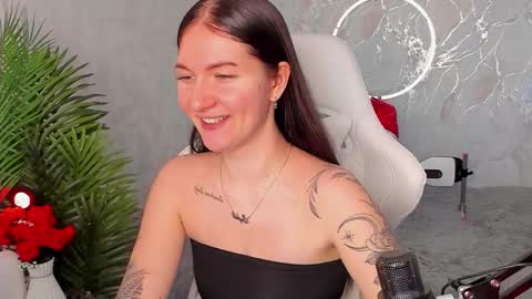 Snapshot of babyisperfect chatting on 3, 2, 2026 Sophia online show from 3, 2, 2026