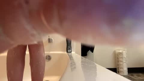 babyjeanscreams online show from 29, 11, 2025