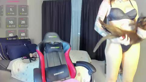 Snapshot of babyjustbomb chatting on 21, 11, 2025 Daru online show from 21, 11, 2025