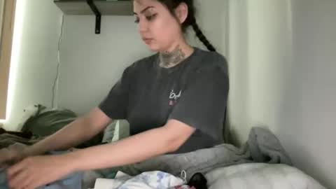Snapshot of babymarie333 chatting on 18, 5, 2026 babymarie333 online show from 18, 5, 2026