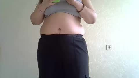 Snapshot of babymom1 chatting on 23, 2, 2025 babymom1 online show from 23, 2, 2025