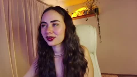 Snapshot of babyprincesstalia chatting on 13, 5, 2026 Talia online show from 13, 5, 2026