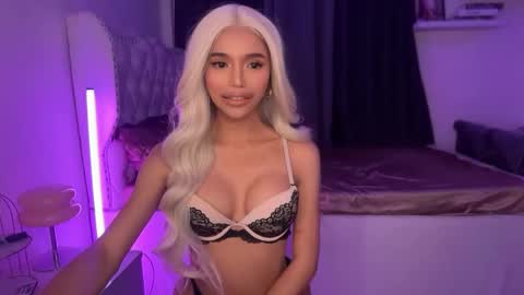 Snapshot of babysabrinaxx chatting on 3, 2, 2026 babysabrinaxx online show from 3, 2, 2026