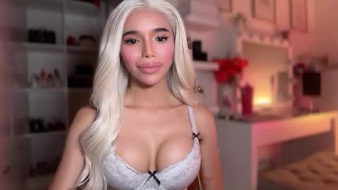 Snapshot of babysabrinaxx chatting on 19, 2, 2026 babysabrinaxx online show from 19, 2, 2026