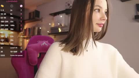 Sasha online show from 2, 2, 2025