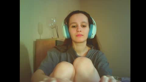 Snapshot of babywaifu1 chatting on 1, 3, 2025 Alice online show from 1, 3, 2025