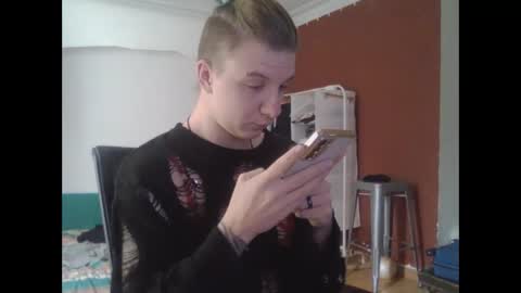 Honey online show from 2, 12, 2025