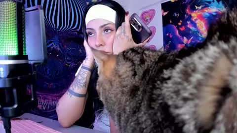 Bratty Lanita - independent online show from 20, 1, 2025