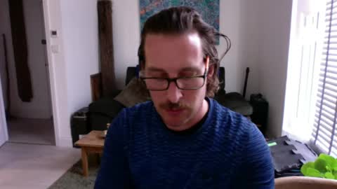 Bad dad43 online show from 2, 8, 2026