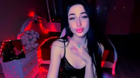 Miss Desire...do you remember online show from 1, 3, 2025