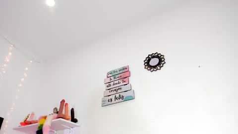 Victoria online show from 11, 11, 2025