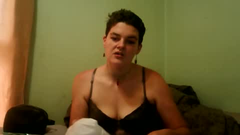 Snapshot of badbitch2026212670 chatting on 6, 4, 2026 badbitch2026212670 online show from 6, 4, 2026