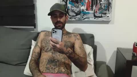 BadCouple  online show from 24, 9, 2025