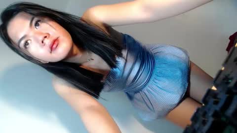 Hello  im your lovely Cheska online show from 8, 1, 2025