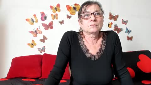 Snapshot of badgg chatting on 20, 2, 2025 Gina online show from 20, 2, 2025