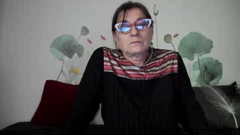 Snapshot of badgg chatting on 7, 10, 2025 Gina online show from 7, 10, 2025