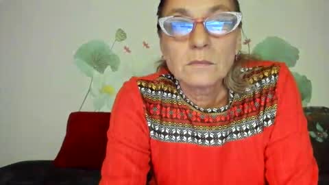 Snapshot of badgg chatting on 27, 10, 2025 Gina online show from 27, 10, 2025