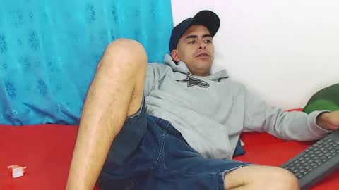 Snapshot of badjuanhot chatting on 9, 2, 2025 Juan Help us reach 100 likes online show from 9, 2, 2025