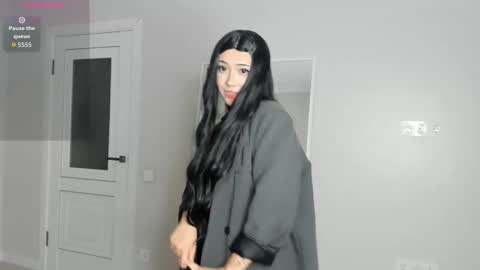 Snapshot of bae_lyn chatting on 22, 10, 2025 bae_lyn online show from 22, 10, 2025