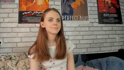 Molly  links in bio online show from 11, 6, 2026