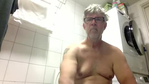 Snapshot of baggelina75 chatting on 13, 6, 2026 baggelina75 online show from 13, 6, 2026