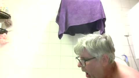 Snapshot of baggelina75 chatting on 24, 6, 2026 baggelina75 online show from 24, 6, 2026