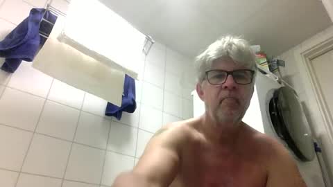 Snapshot of baggelina75 chatting on 2, 7, 2026 baggelina75 online show from 2, 7, 2026