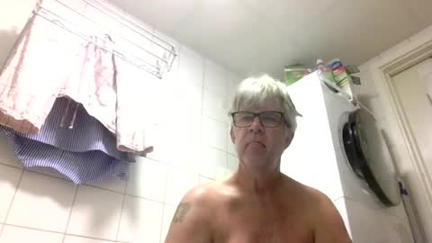 Snapshot of baggelina75 chatting on 18, 7, 2026 baggelina75 online show from 18, 7, 2026