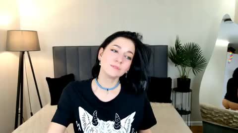 Snapshot of baileelynn chatting on 10, 5, 2026 Bailyn online show from 10, 5, 2026