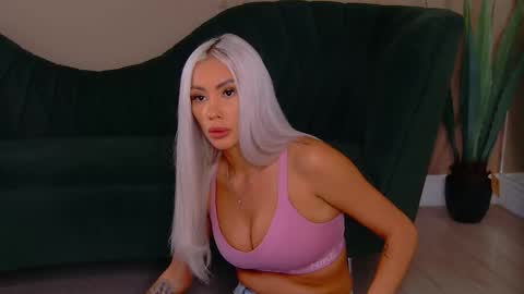 Snapshot of bailey_rush chatting on 15, 9, 2025 bailey_rush online show from 15, 9, 2025