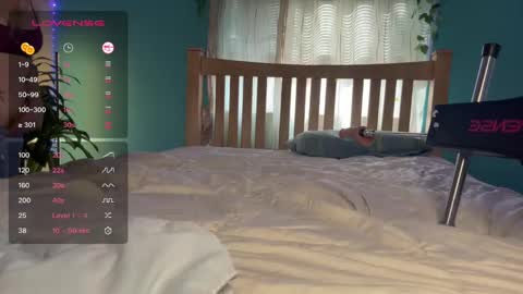 Snapshot of bailijade chatting on 6, 1, 2025 My name  BailiJade   online show from 6, 1, 2025