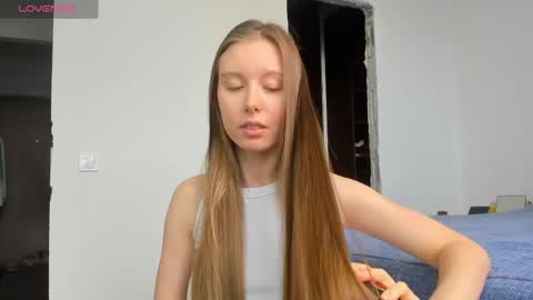 Snapshot of bam_bi chatting on 30, 5, 2026 Kira online show from 30, 5, 2026