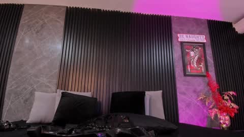 Snapshot of bambiiqueen chatting on 28, 12, 2024 Bambi online show from 28, 12, 2024