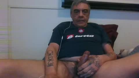 Snapshot of bambino6060 chatting on 6, 8, 2026 bambino6060 online show from 6, 8, 2026